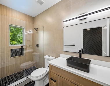 8129 Safebuy Street - Photo Thumbnail 4