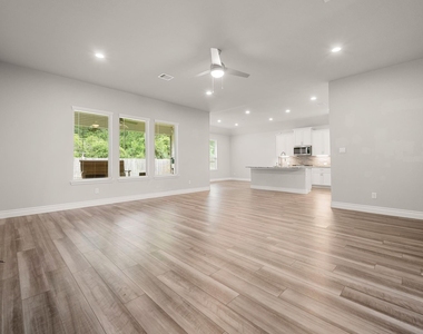 31214 Raleigh Creek Drive - Photo Thumbnail 3