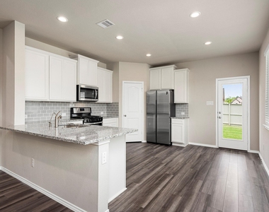 9278 Inland Leather Lane - Photo Thumbnail 3