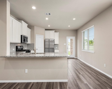 9278 Inland Leather Lane - Photo Thumbnail 7