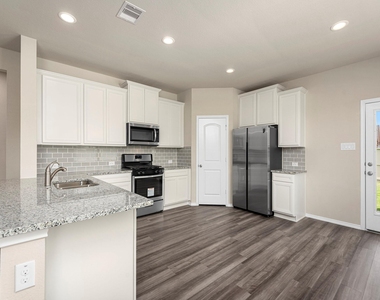 9278 Inland Leather Lane - Photo Thumbnail 5