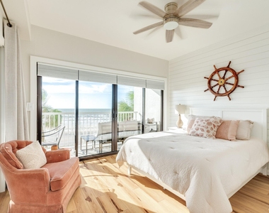 7700 Seawall Boulevard - Photo Thumbnail 11