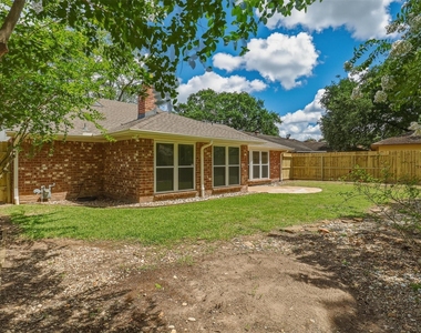 22411 Waynoka Road - Photo Thumbnail 33