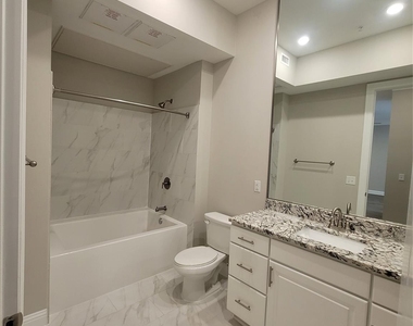 2111 Austin Street - Photo Thumbnail 8
