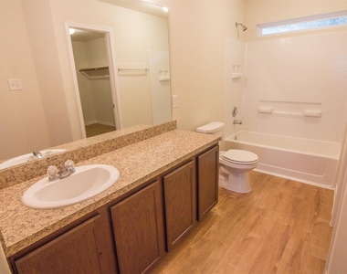734 N Ella Creek Drive - Photo Thumbnail 7
