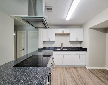 5242 Keystone Street - Photo Thumbnail 12