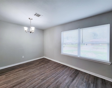 5242 Keystone Street - Photo Thumbnail 14