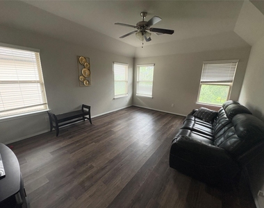 3710 Brampton Island Drive - Photo Thumbnail 13