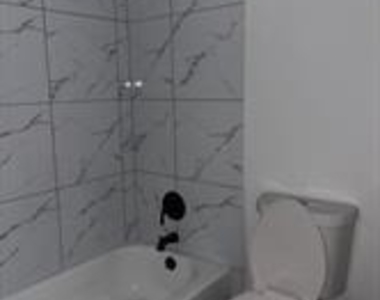 5782 Belcrest Street - Photo Thumbnail 12