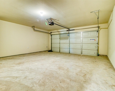 8002 Vacek Meadow Loop - Photo Thumbnail 28
