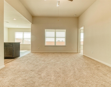 8002 Vacek Meadow Loop - Photo Thumbnail 6
