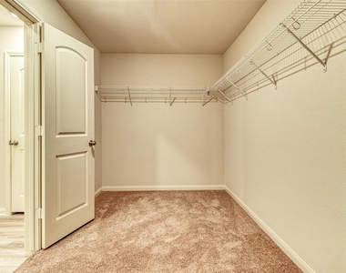 8002 Vacek Meadow Loop - Photo Thumbnail 19