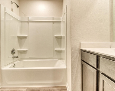 8002 Vacek Meadow Loop - Photo Thumbnail 23