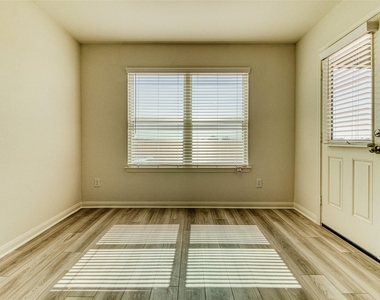 8002 Vacek Meadow Loop - Photo Thumbnail 12