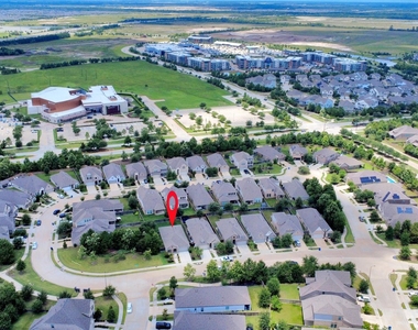 16011 Monument Hill Crossing - Photo Thumbnail 41