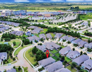 16011 Monument Hill Crossing - Photo Thumbnail 49