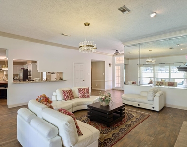 121 April Waters Drive N - Photo Thumbnail 12