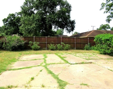1601 W Main Street - Photo Thumbnail 18