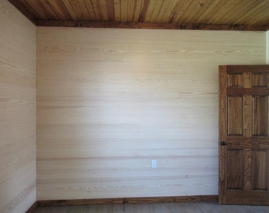 1601 W Main Street - Photo Thumbnail 14