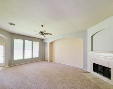 3735 Tidalwood - Photo Thumbnail 10