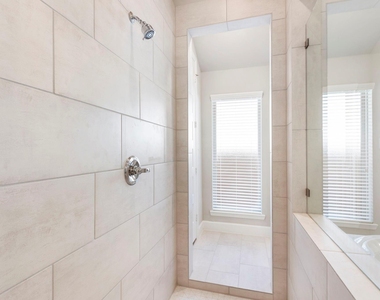 7314 Grandview Meadow Drive - Photo Thumbnail 24