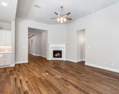 7314 Grandview Meadow Drive - Photo Thumbnail 15