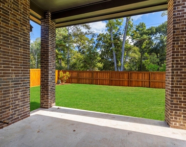 7314 Grandview Meadow Drive - Photo Thumbnail 32