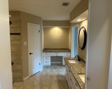 18015 Heaton Drive - Photo Thumbnail 24