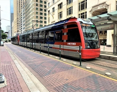 705 Main Street - Photo Thumbnail 25