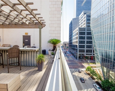 705 Main Street - Photo Thumbnail 20