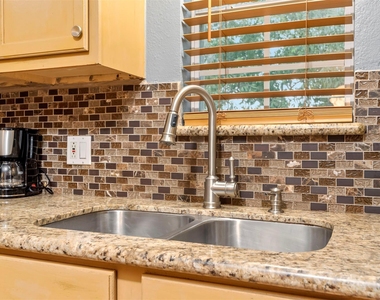 114 Grand Avenue - Photo Thumbnail 11