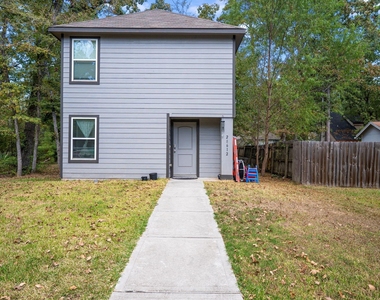 28612 Rantoul Court - Photo Thumbnail 2