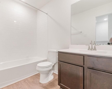 403 Magnolia Street - Photo Thumbnail 16