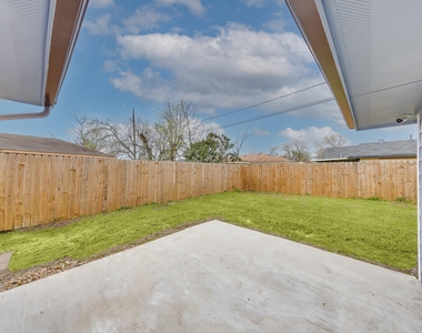 3635 Ward Street - Photo Thumbnail 25