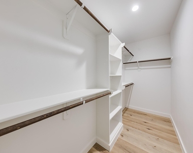 3635 Ward Street - Photo Thumbnail 23