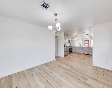 3635 Ward Street - Photo Thumbnail 11
