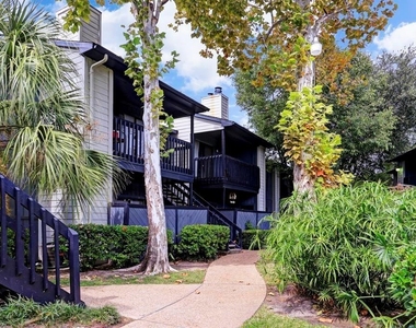 9009 Richmond Avenue - Photo Thumbnail 1