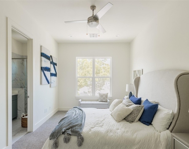 8978 Zurcher Lane - Photo Thumbnail 9