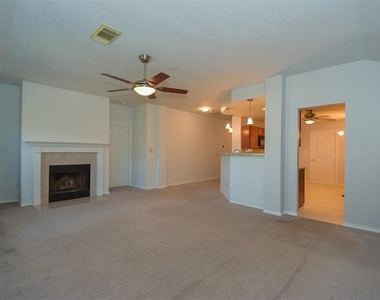 16122 Speyburn Court - Photo Thumbnail 3
