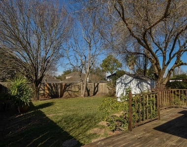 16122 Speyburn Court - Photo Thumbnail 13