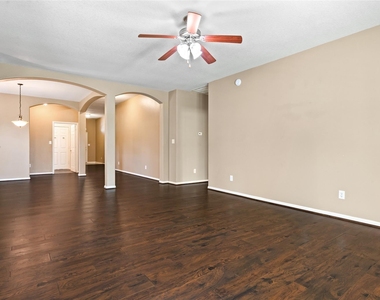 8618 E Highlands Crossing - Photo Thumbnail 8