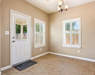 8618 E Highlands Crossing - Photo Thumbnail 9