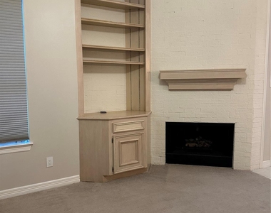 3415 Kingsway Court - Photo Thumbnail 6