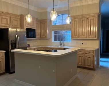 3415 Kingsway Court - Photo Thumbnail 16