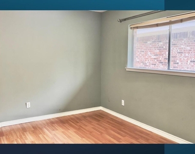 439 Woodrail Drive - Photo Thumbnail 16