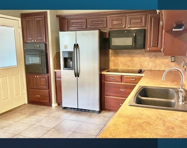 439 Woodrail Drive - Photo Thumbnail 5