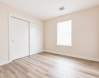 7322 Parkland Manor Drive - Photo Thumbnail 20