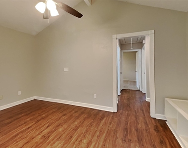 5362 Marian Street - Photo Thumbnail 1