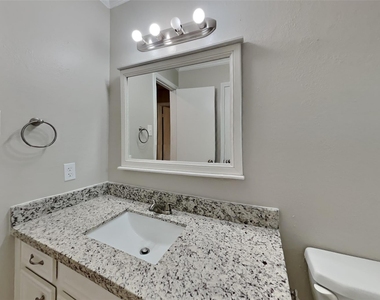 5362 Marian Street - Photo Thumbnail 15