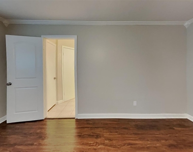 5362 Marian Street - Photo Thumbnail 7